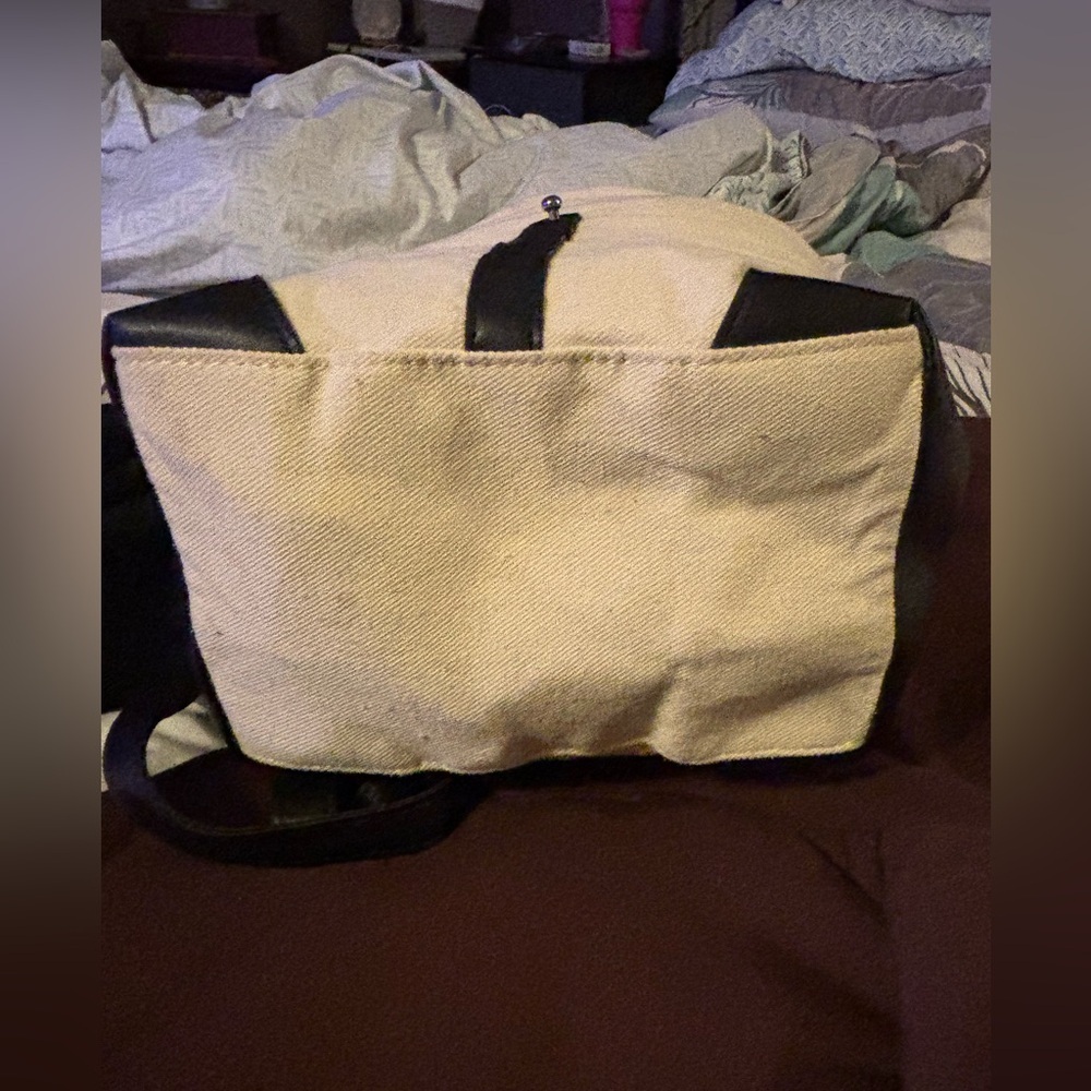 Vegan leather and canvas backpack - Picture 4 of 6